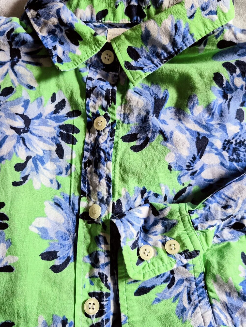 JCREW Classic Fit Floral Button-Up Shirt in Green and Blue - L